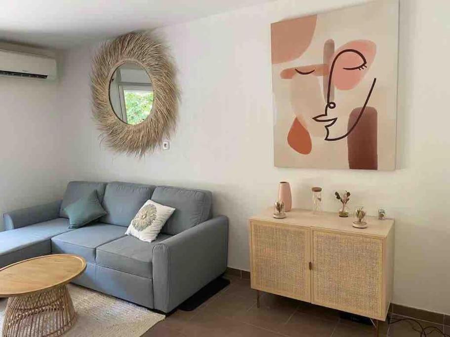 Tres Bel Appartement Contemporain Et Calme Fréjus Εξωτερικό φωτογραφία