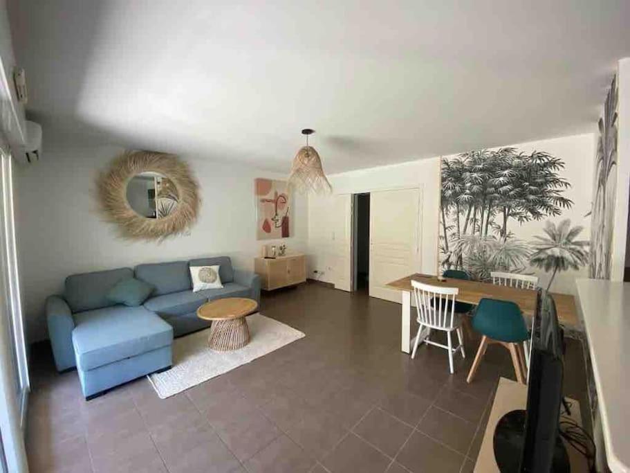 Tres Bel Appartement Contemporain Et Calme Fréjus Εξωτερικό φωτογραφία