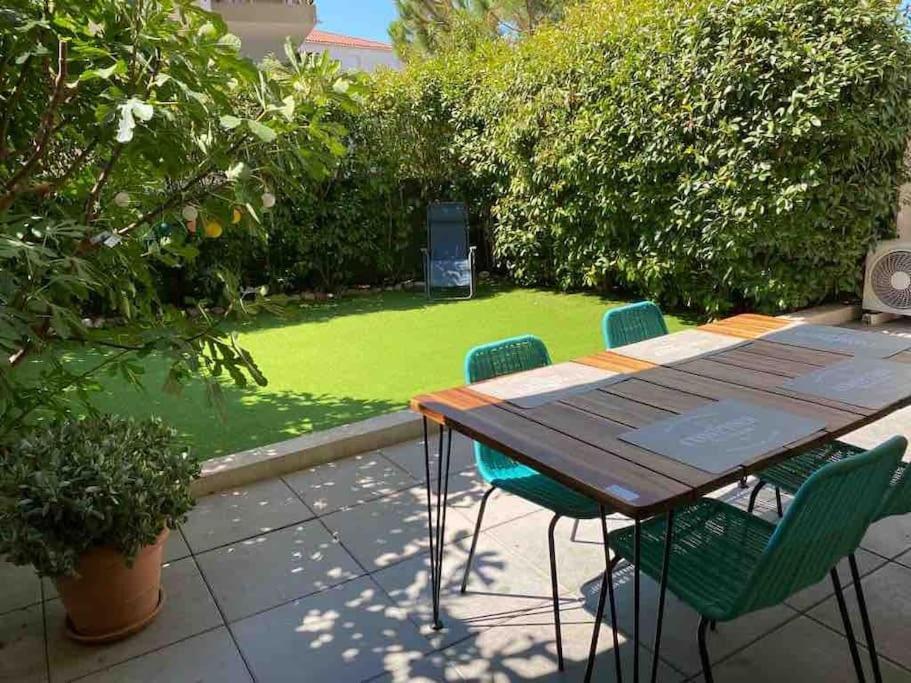 Tres Bel Appartement Contemporain Et Calme Fréjus Εξωτερικό φωτογραφία